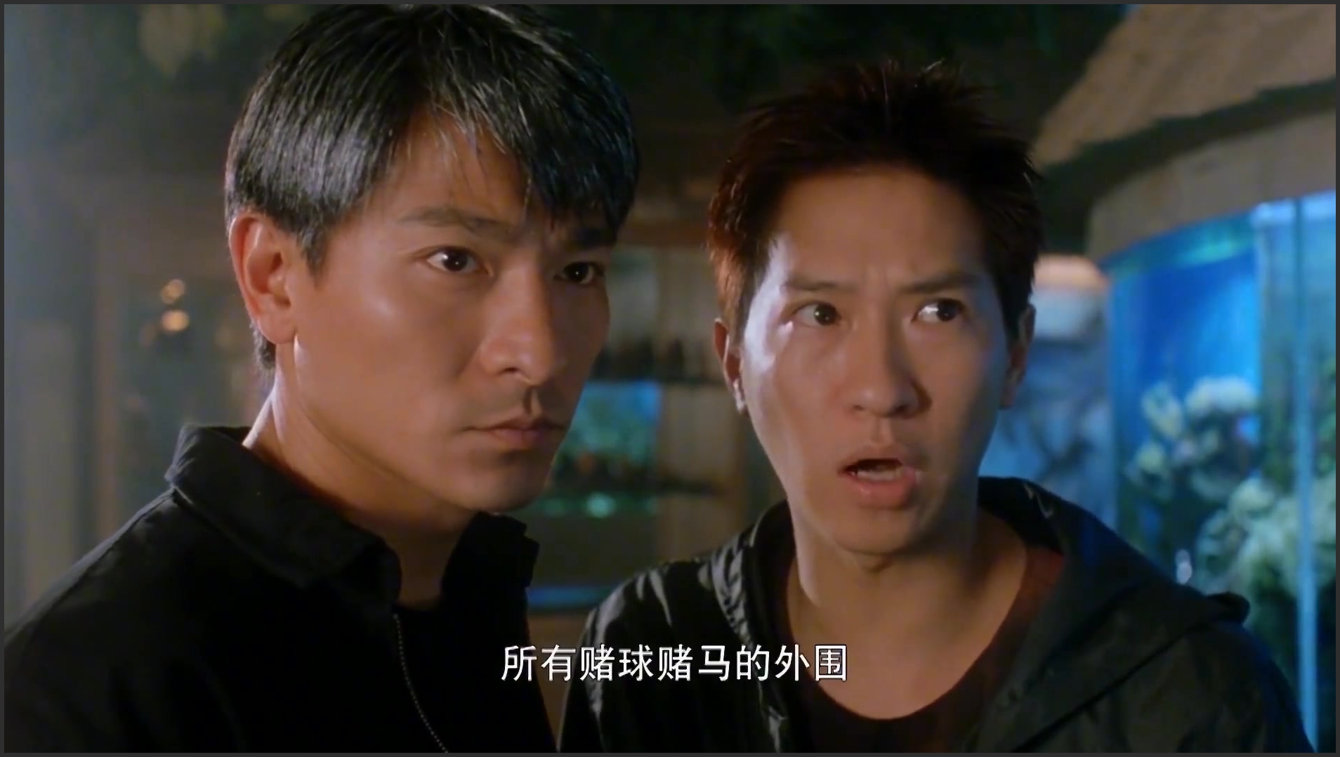 影视:华哥抽烟荧幕帅炸镜头,个个颜值巅峰!