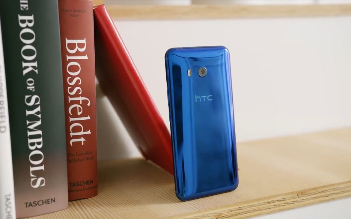 HTC终于开窍了:2K屏+骁龙835降价2000元,比小米还便宜哔哩哔哩bilibili