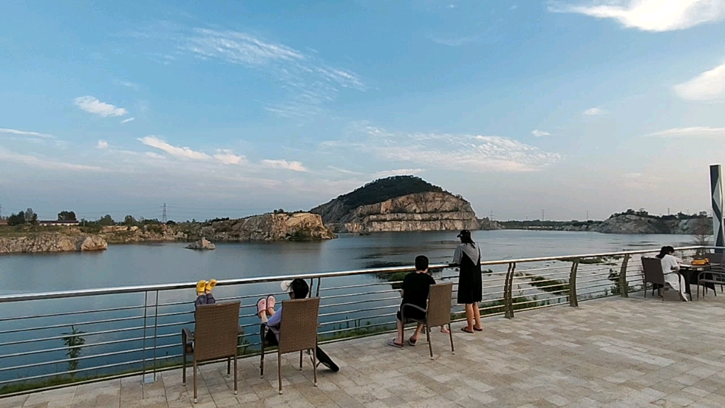 连云港刘志洲公园近郊清爽干净