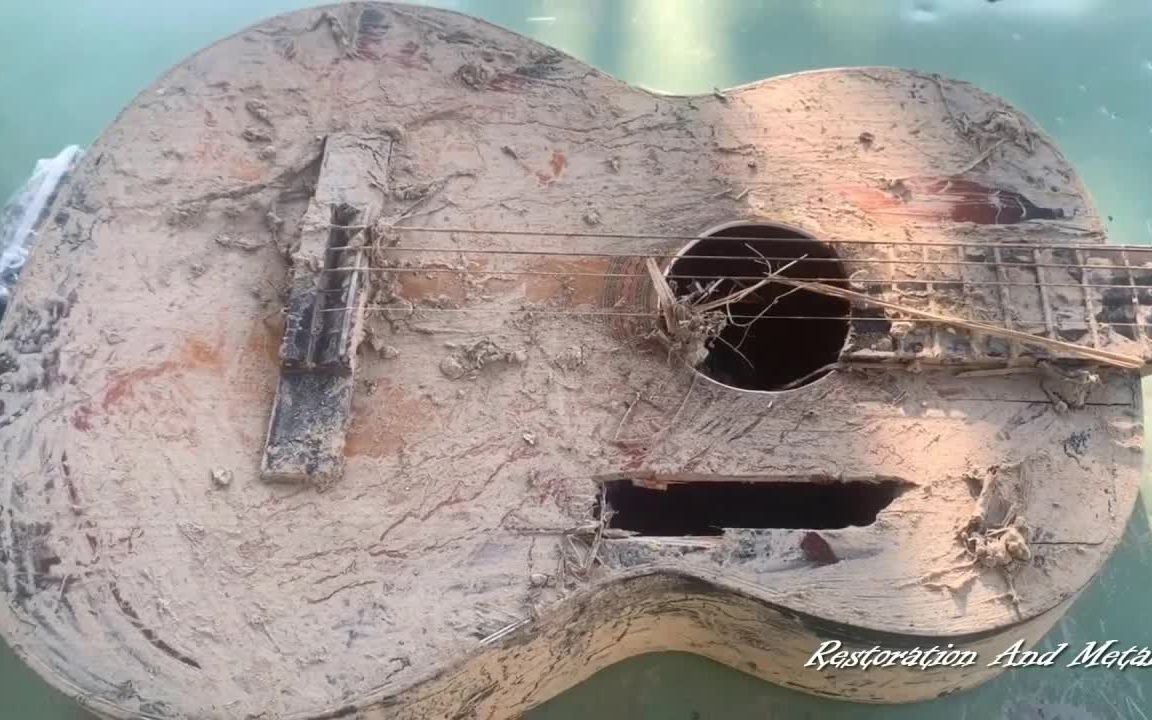 一把垃圾吉他如何被修复成烧火棍吉他?