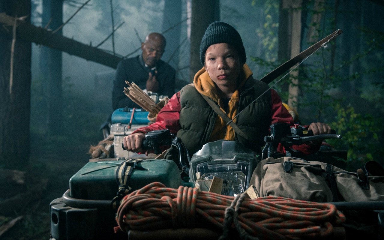 《冰峰游戏》少年为了成年礼勇进森林打猎,意外下捡到一个帅总统,还