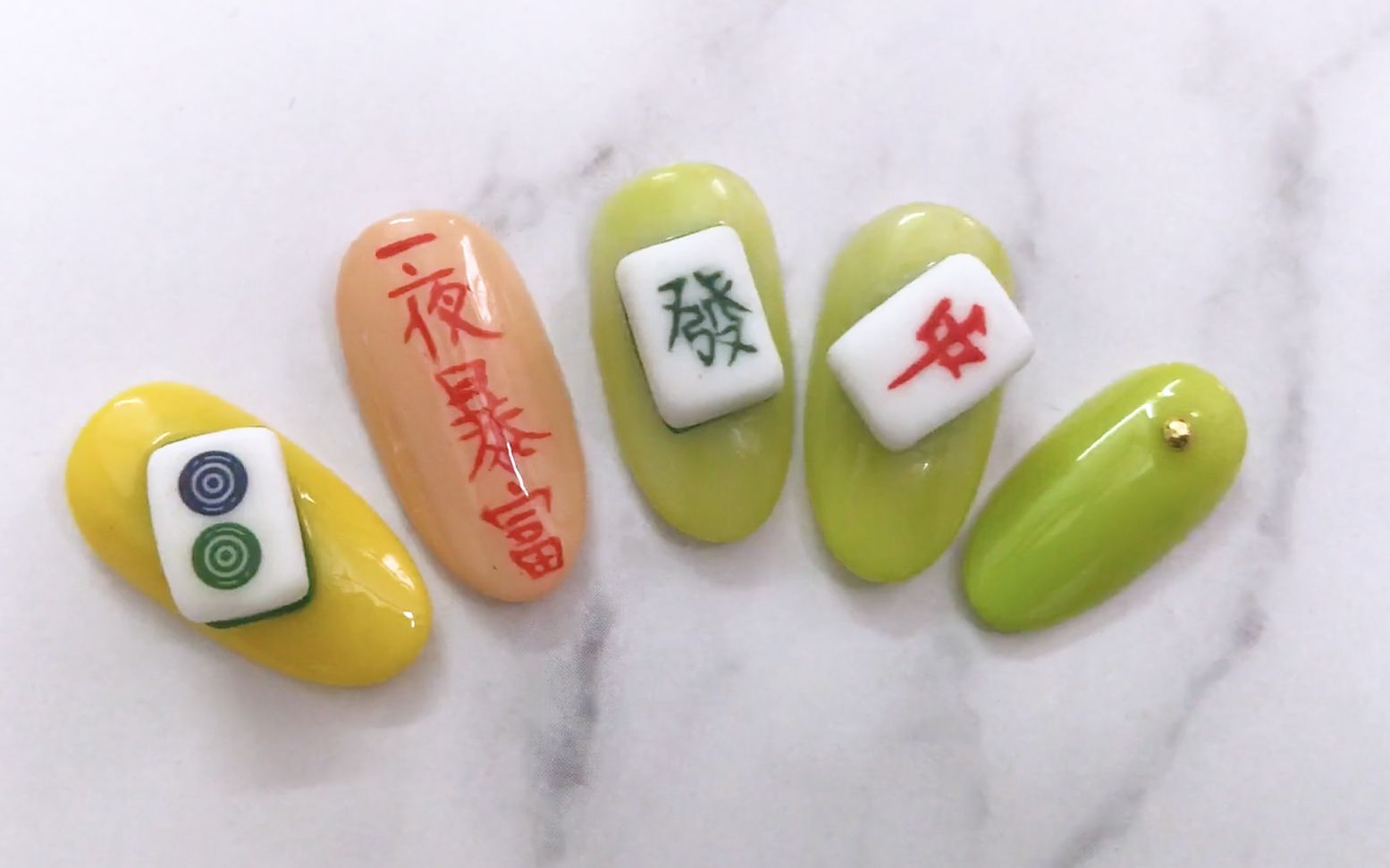 新年最佳美甲——麻将美甲