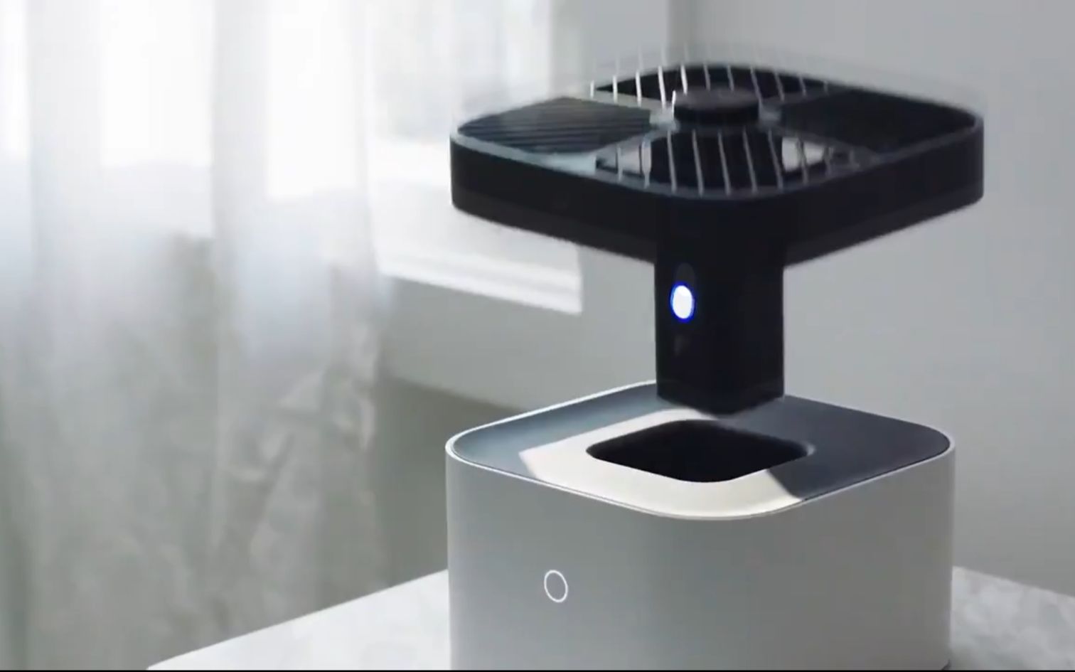 活动作品黑科技飞行摄像头监控未来ringalwayshomecam