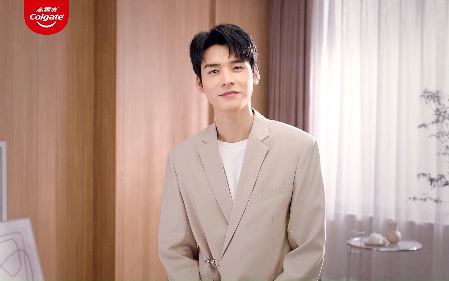 龚俊商务广告合集持更2102高露洁营业篇微信挑战积极打工篇