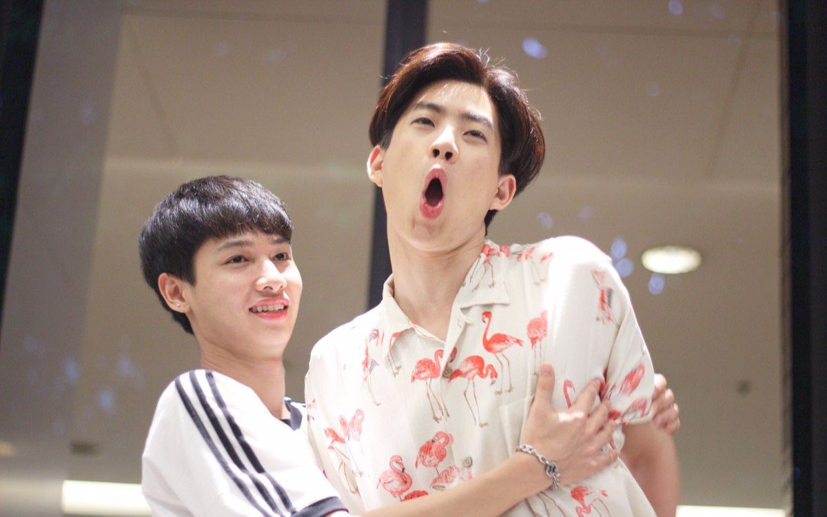 【我的狗狗男友】offgun gmmtv大楼粉丝点名活动02072018_哔哩哔哩