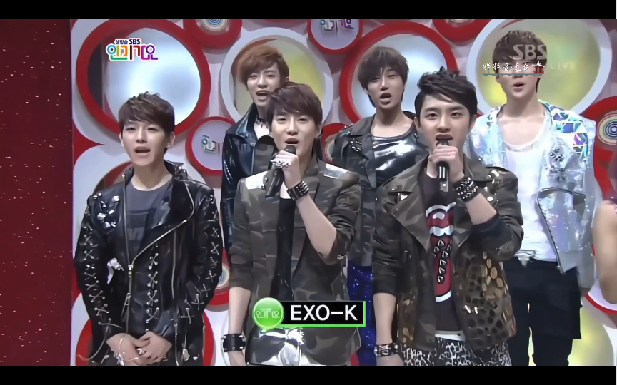 [图]【4k超清修复】真不敢相信这是11年前的舞台了～exo k《history》《mama》20120408人气歌谣