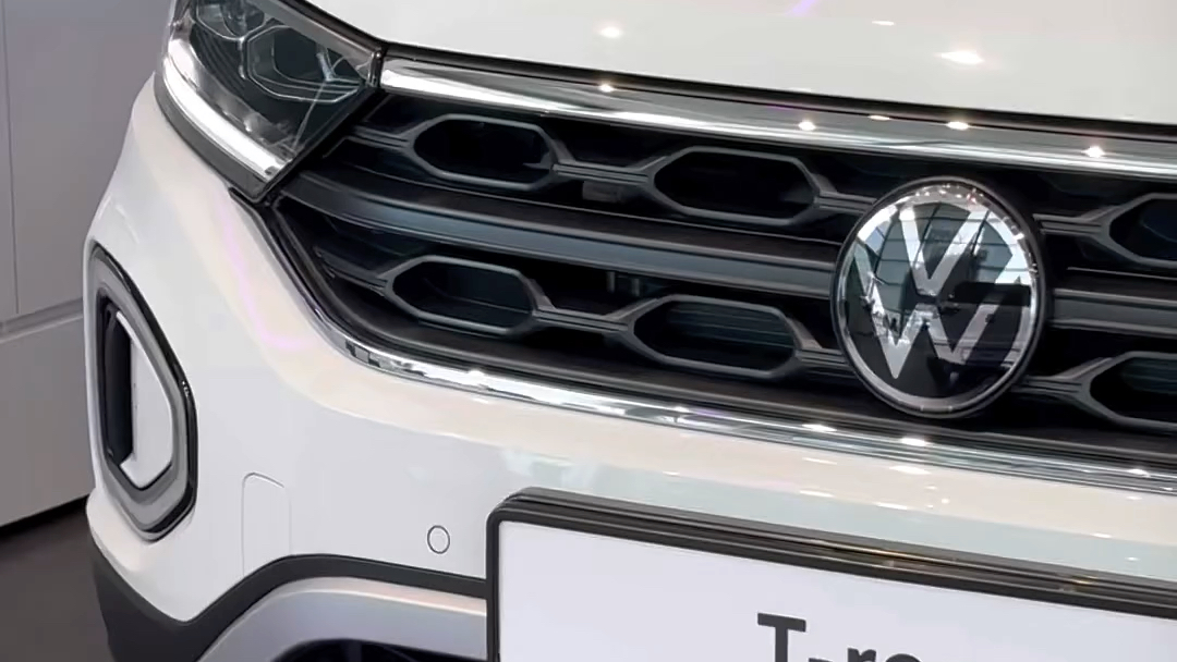 大众欧洲 t-roc(探歌)6速手动变速箱#大众 #大众探戈 #suv #新车抢先