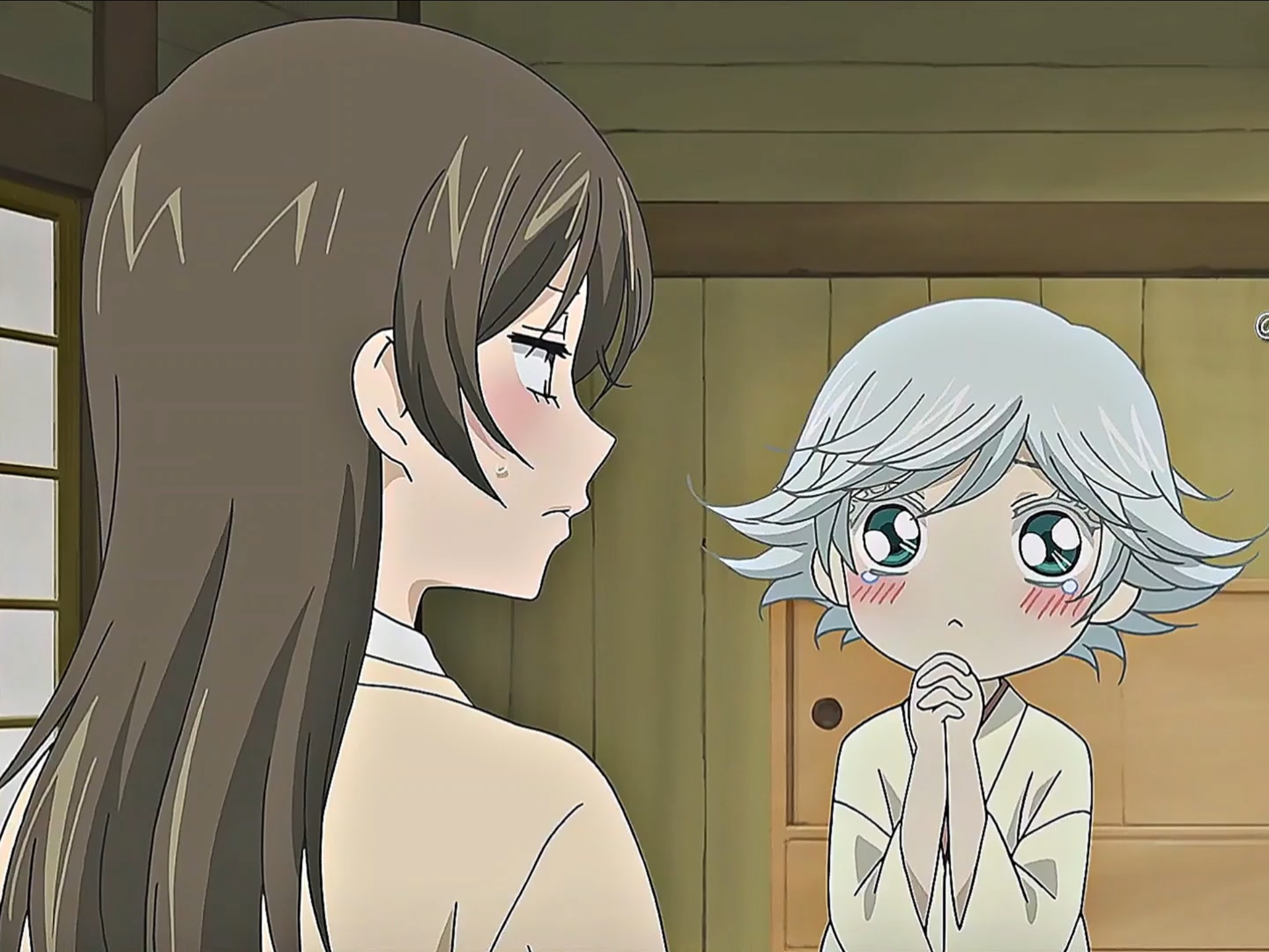 奈奈生:你俩再为争宠打架就滚出神社!