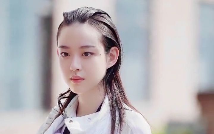 时装周花絮模特代英明