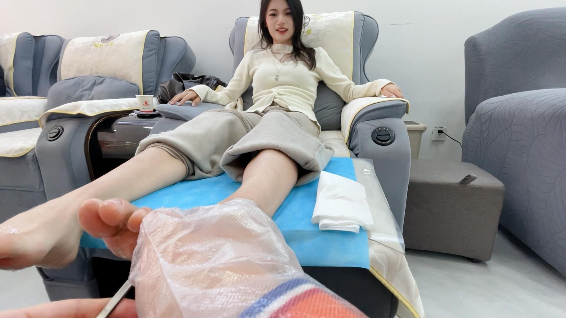 【曹一刀】重生之我在修脚店修脚（第51期）