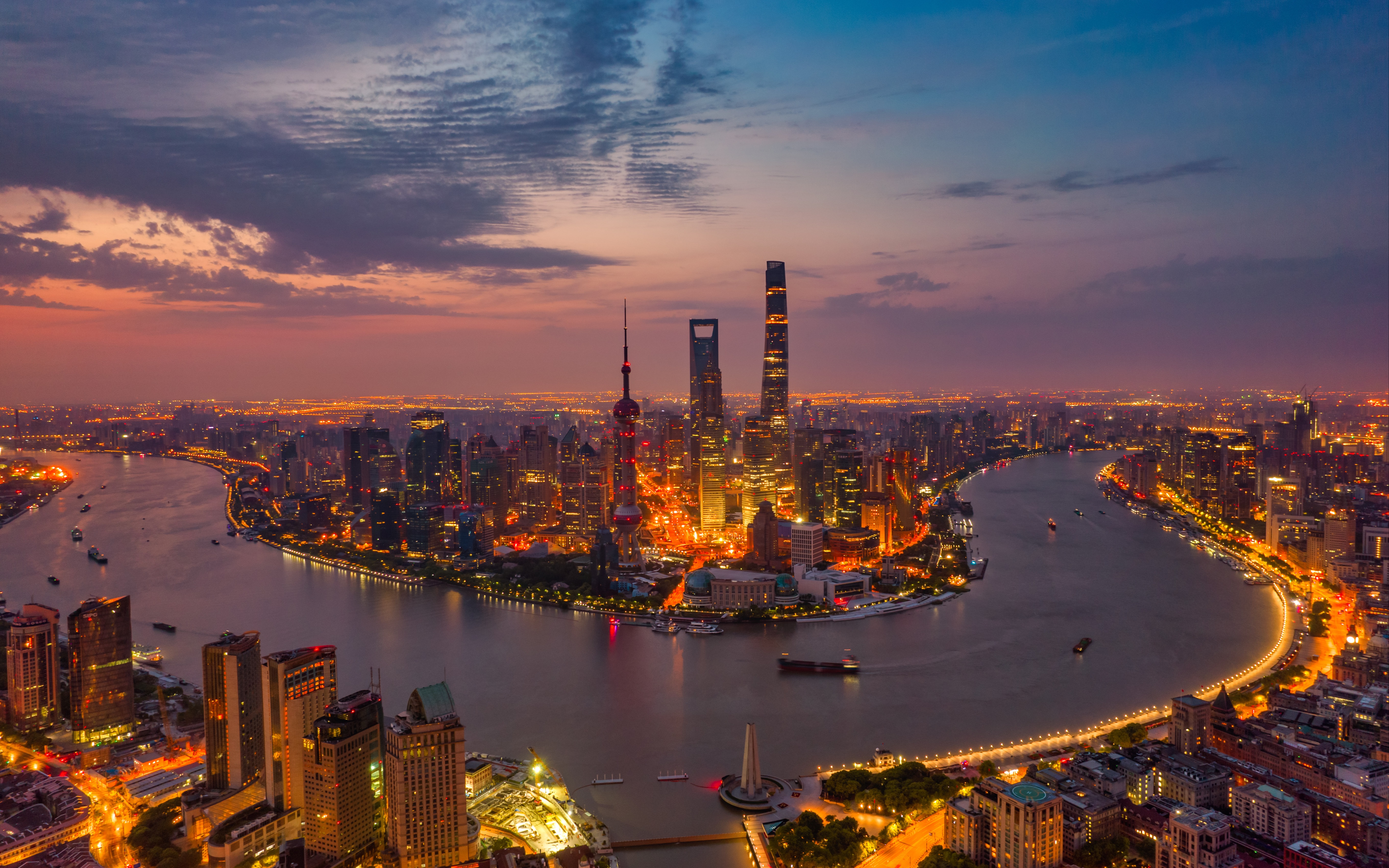 外滩火烧云航拍