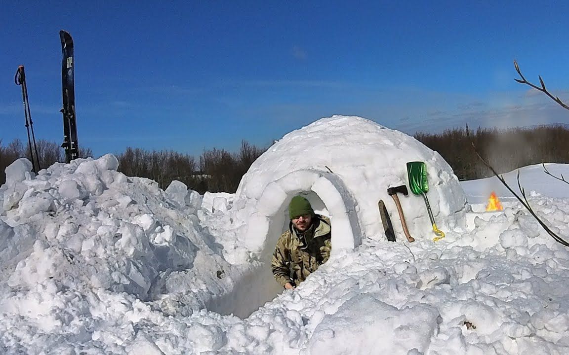 建造雪地庇护所 -14°c 山区荒野户外露营