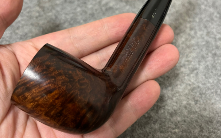 老贝聊烟斗尝百斗系列第七十七期英国civic市民