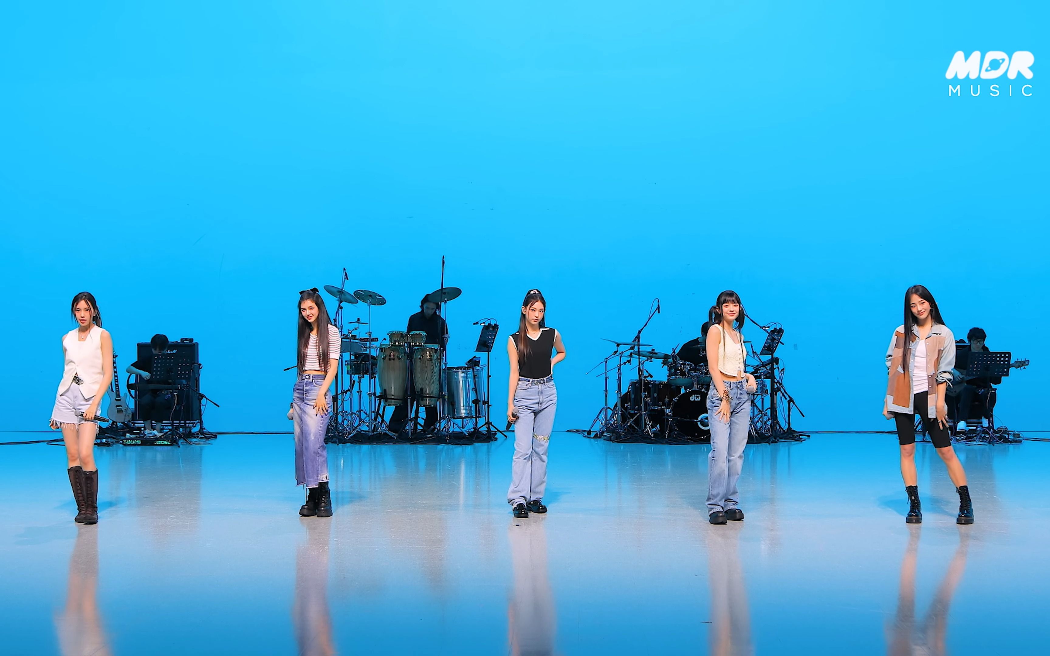 [4k] newjeans - "attention" band live concert [its live] 现场