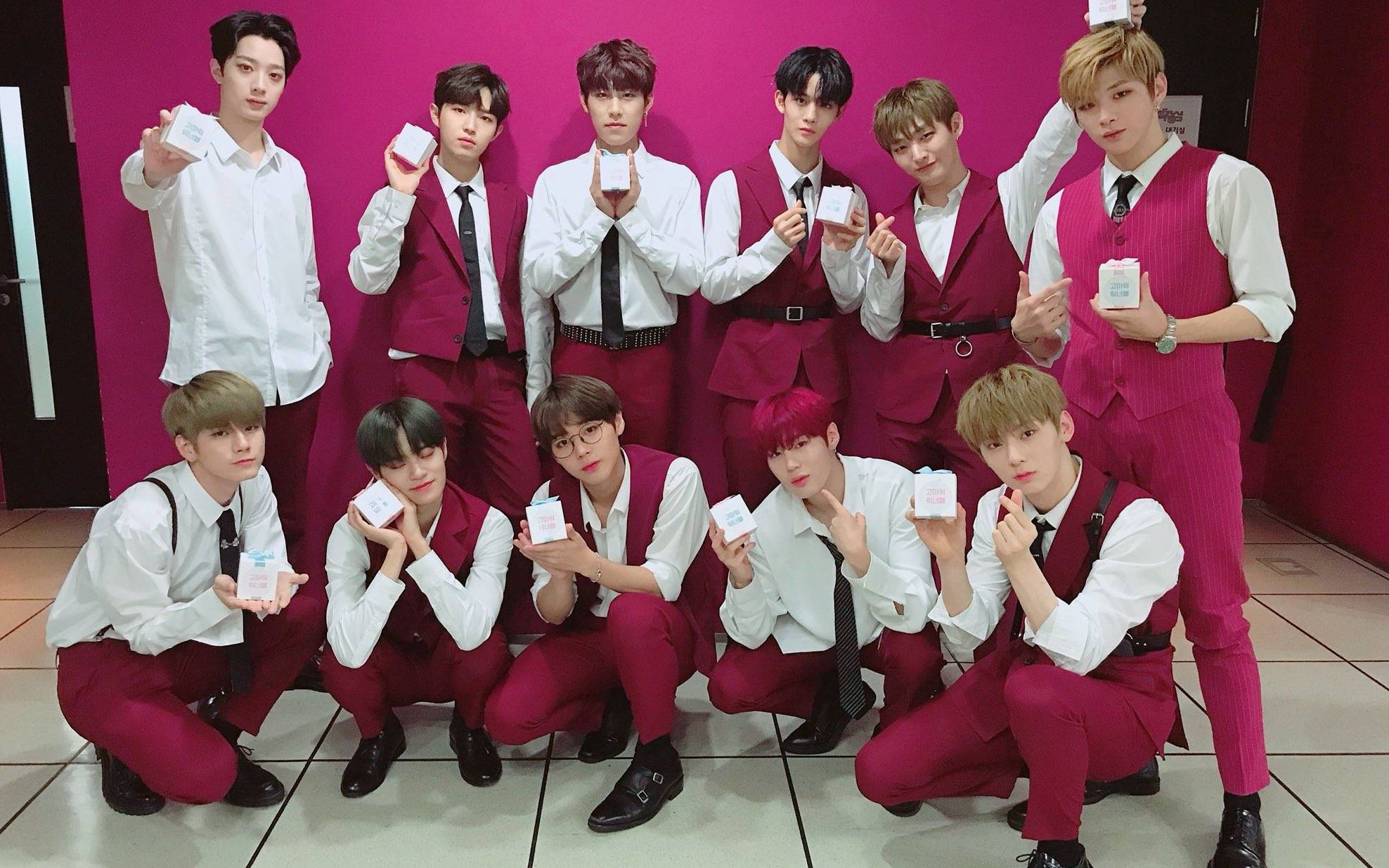 【WANNA ONE】20180616WANNA ONE 《light》音乐中心现场+一位受赏+直拍哔哩哔哩bilibili