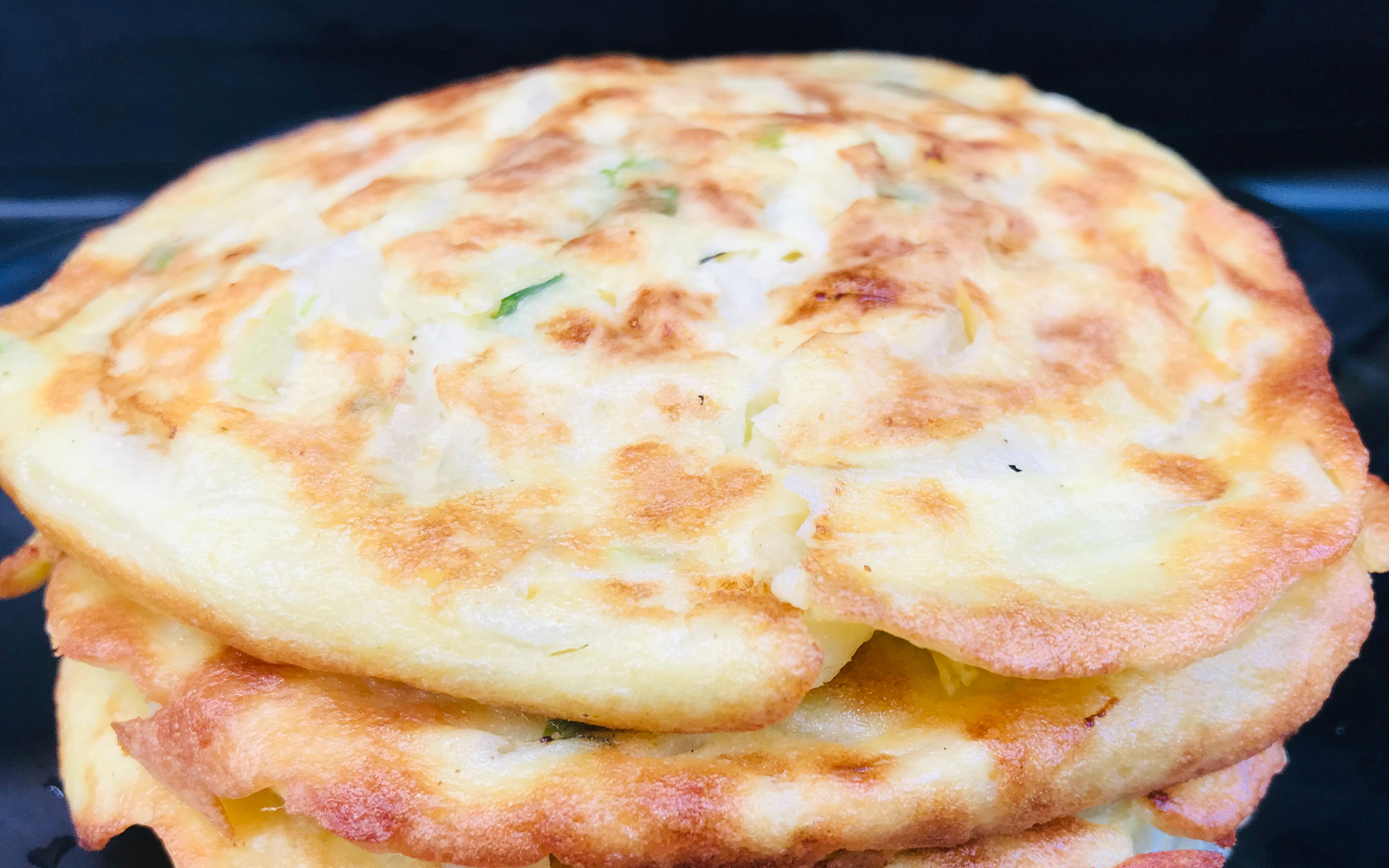 一块冬瓜加2个鸡蛋做个冬瓜饼,清爽不油腻,比手抓饼好吃_哔哩哔哩 (゜