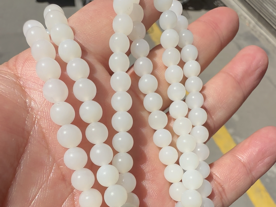 新疆和田玉于田料手链,于田不等于95于田