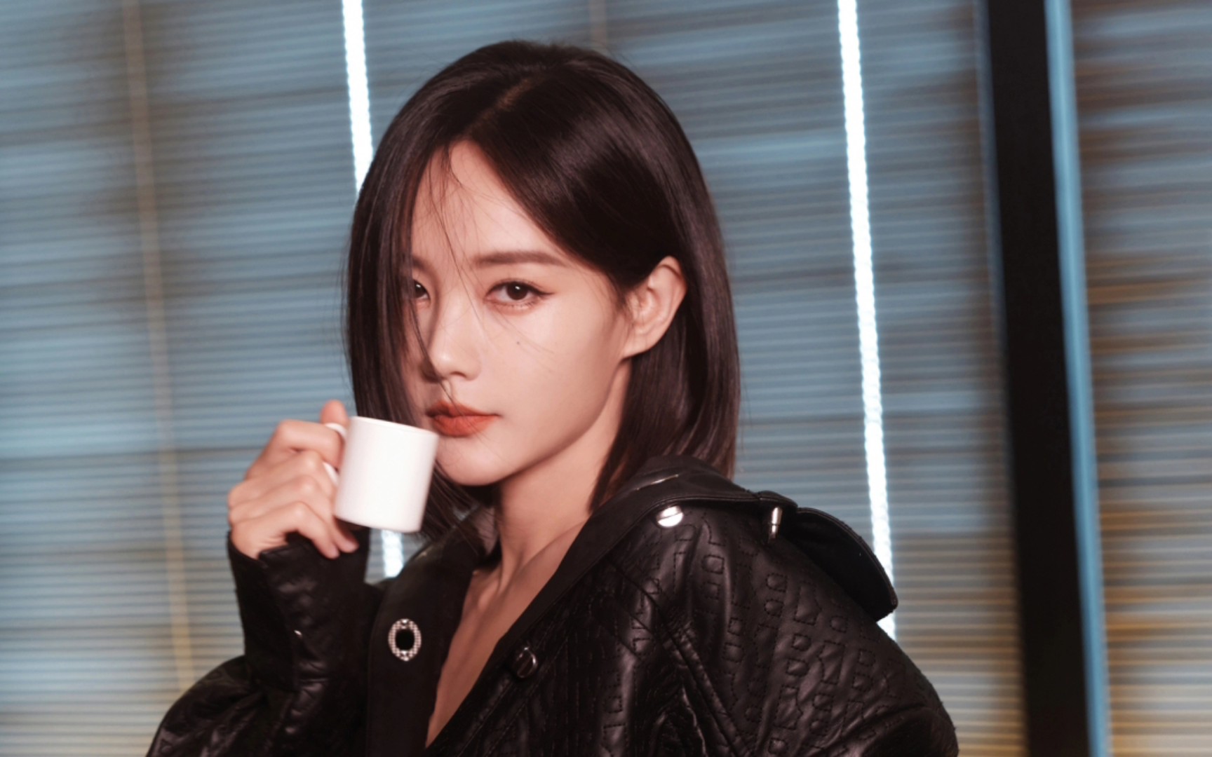 女明星 #李一桐