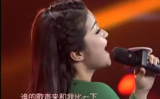 [图]越南姑娘演唱中国民歌《玛依拉变奏曲》令全场沸腾！