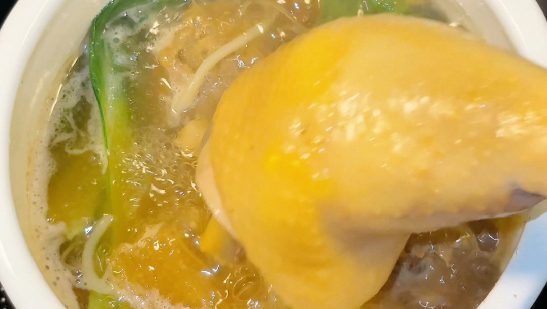 简单煮个菌菇米线