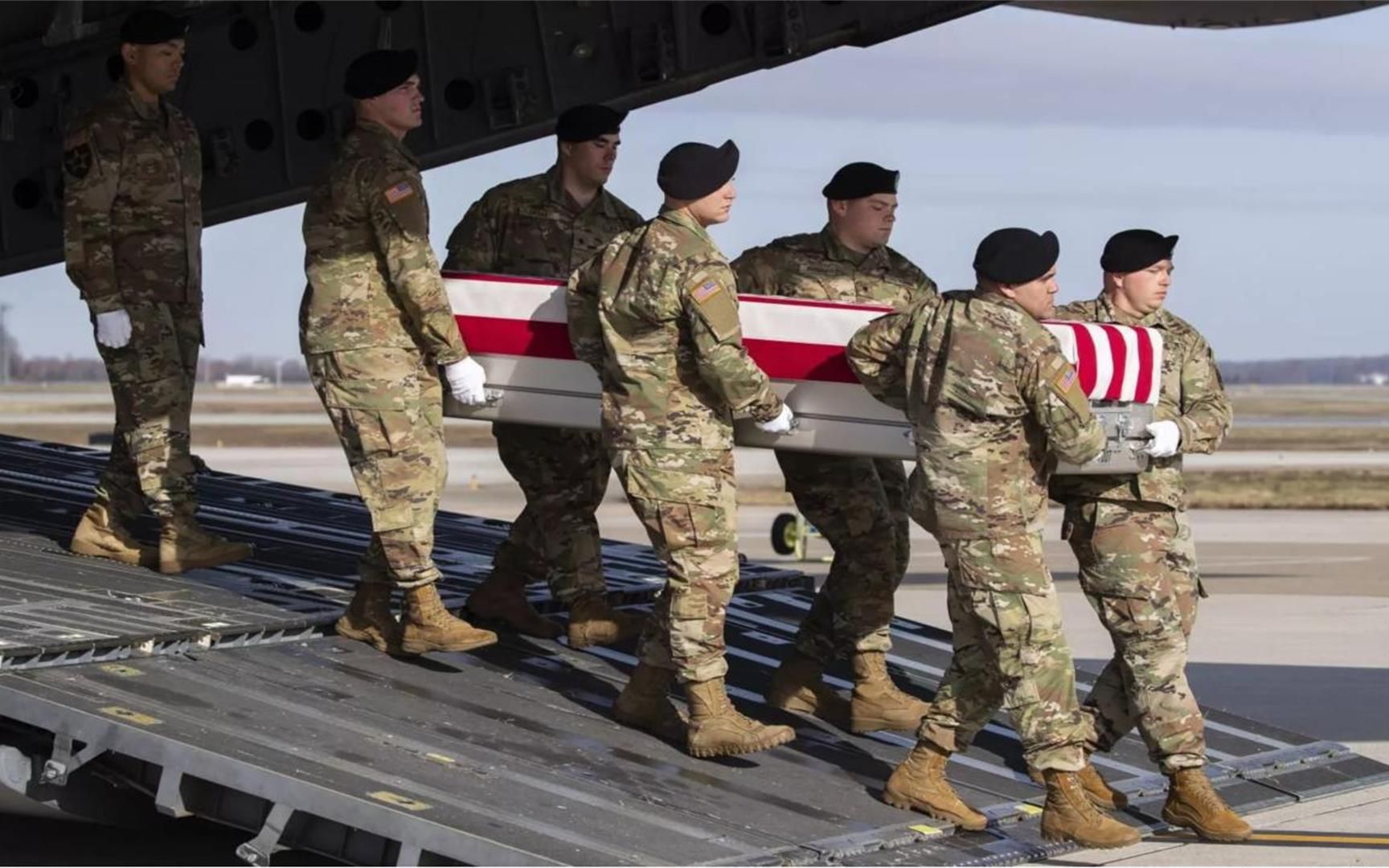 美国决心从阿富汗撤军,是政治作秀,还是力不从心了?