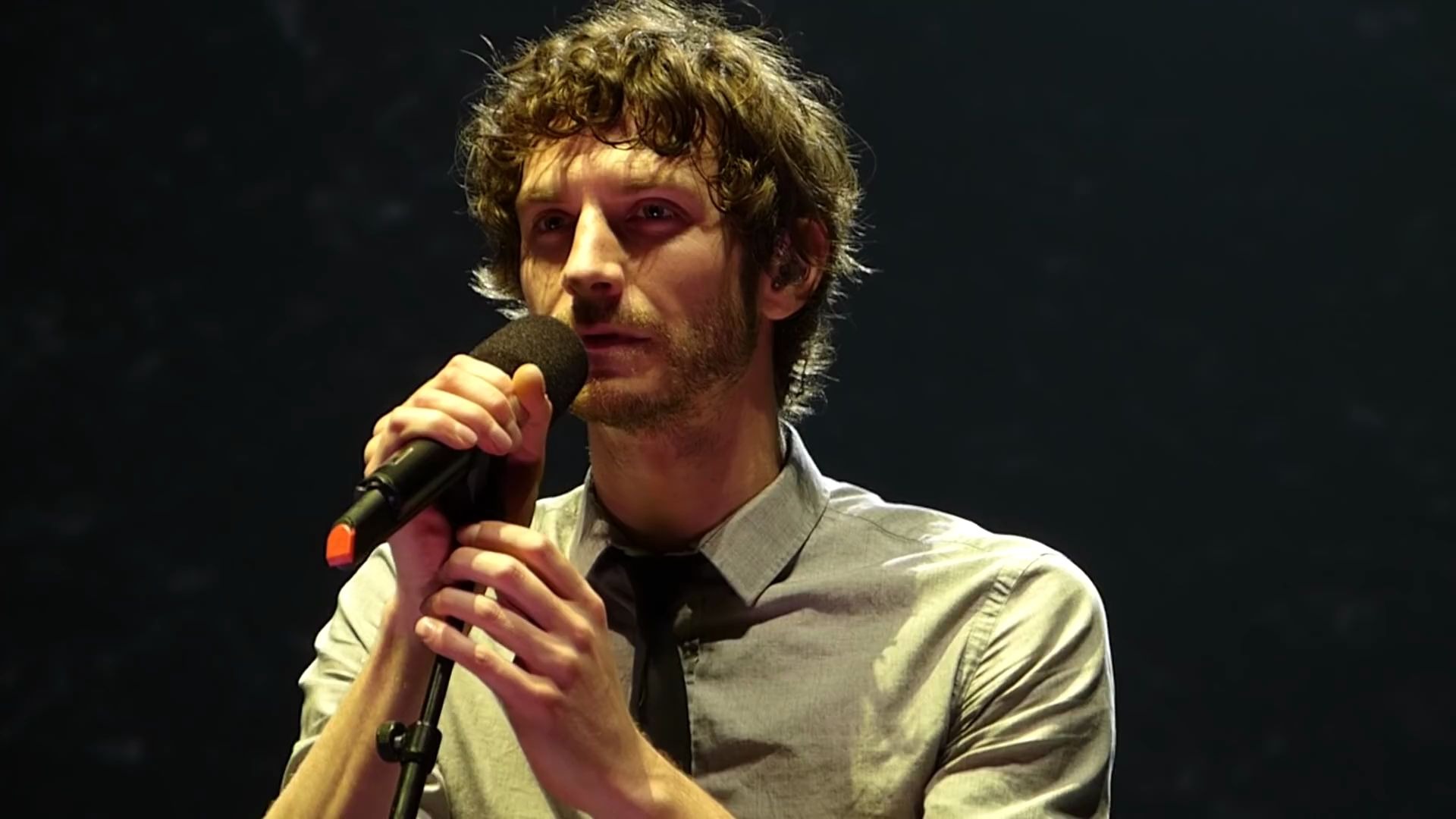 [图]Gotye - Somebody That I Used to Know live Manchester O2 Apollo 15-11-12