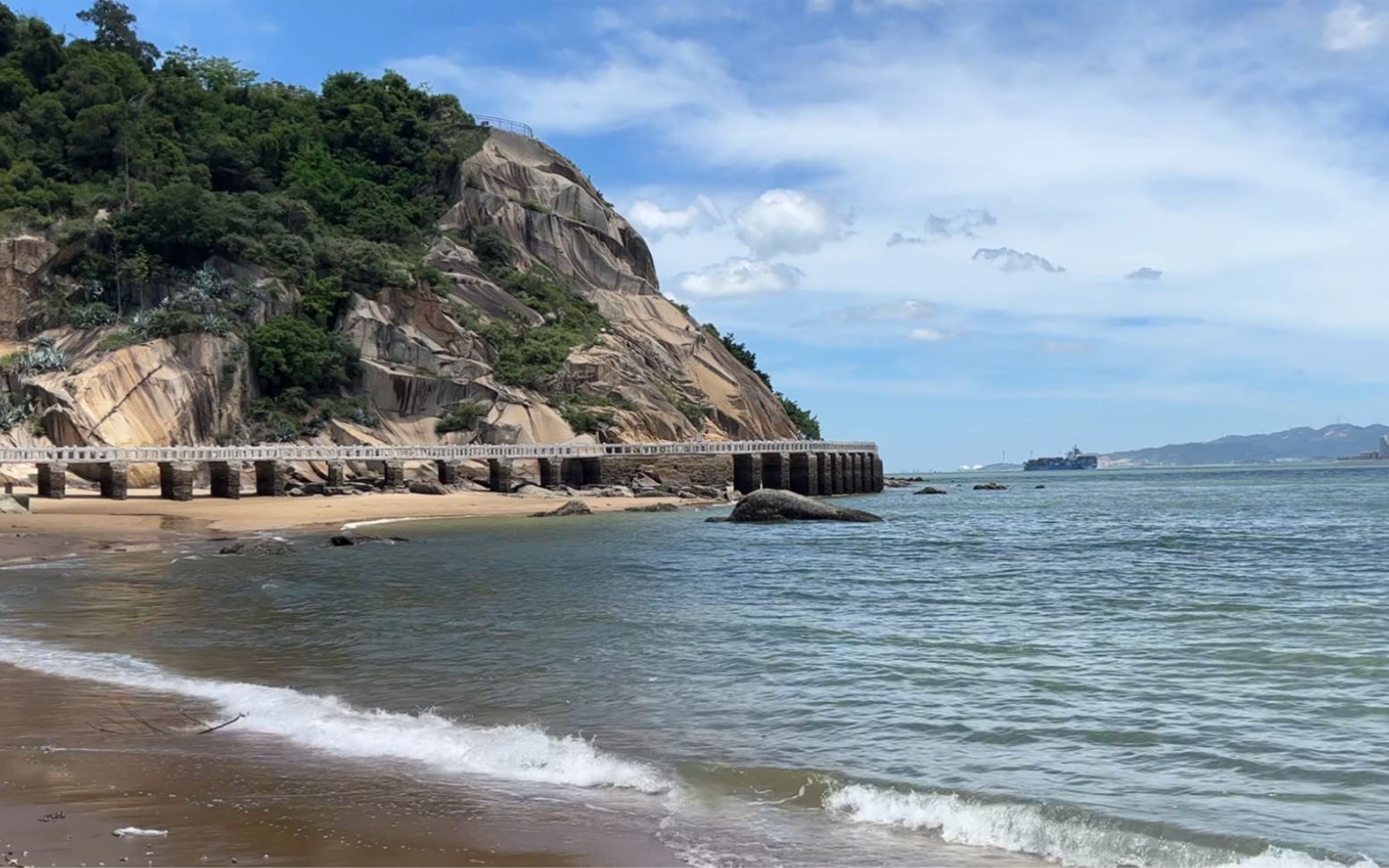 【厦门vlog】大海它"啪"的一下就把沙子丢在了我脚上