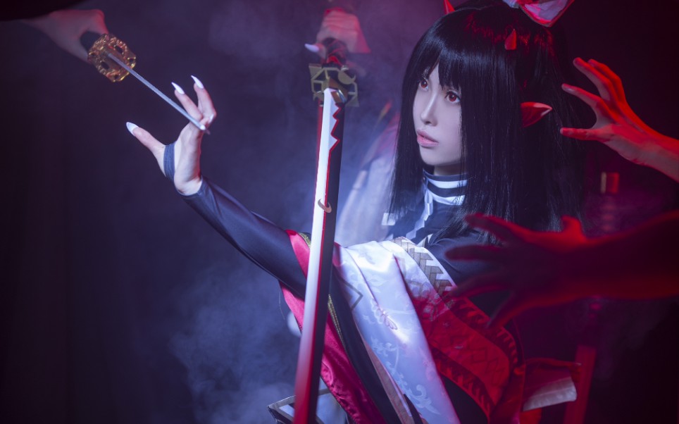 阴阳师cosplay三分家的sp鬼切跟和顺家的有什么不一样