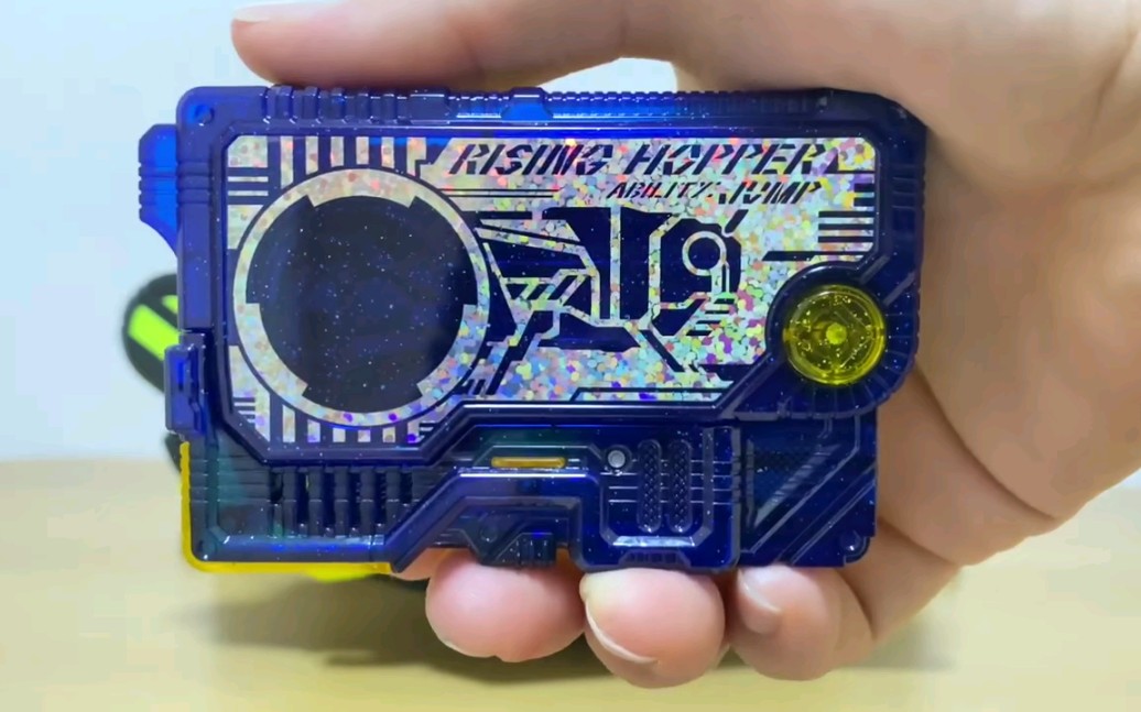 假面骑士01dx觉悟蝗虫密钥