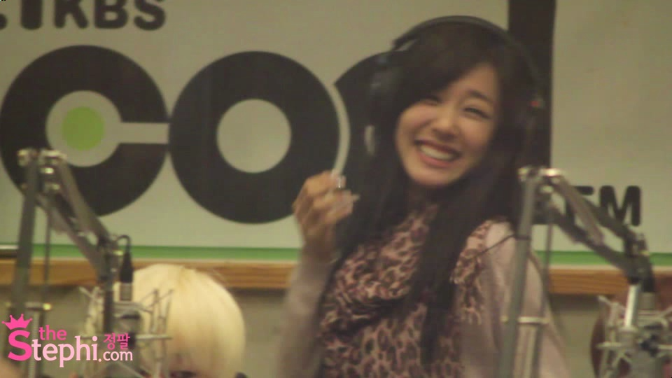 111021kbs.kiss.the.radio.少女时代 7〈帕尼fc〉