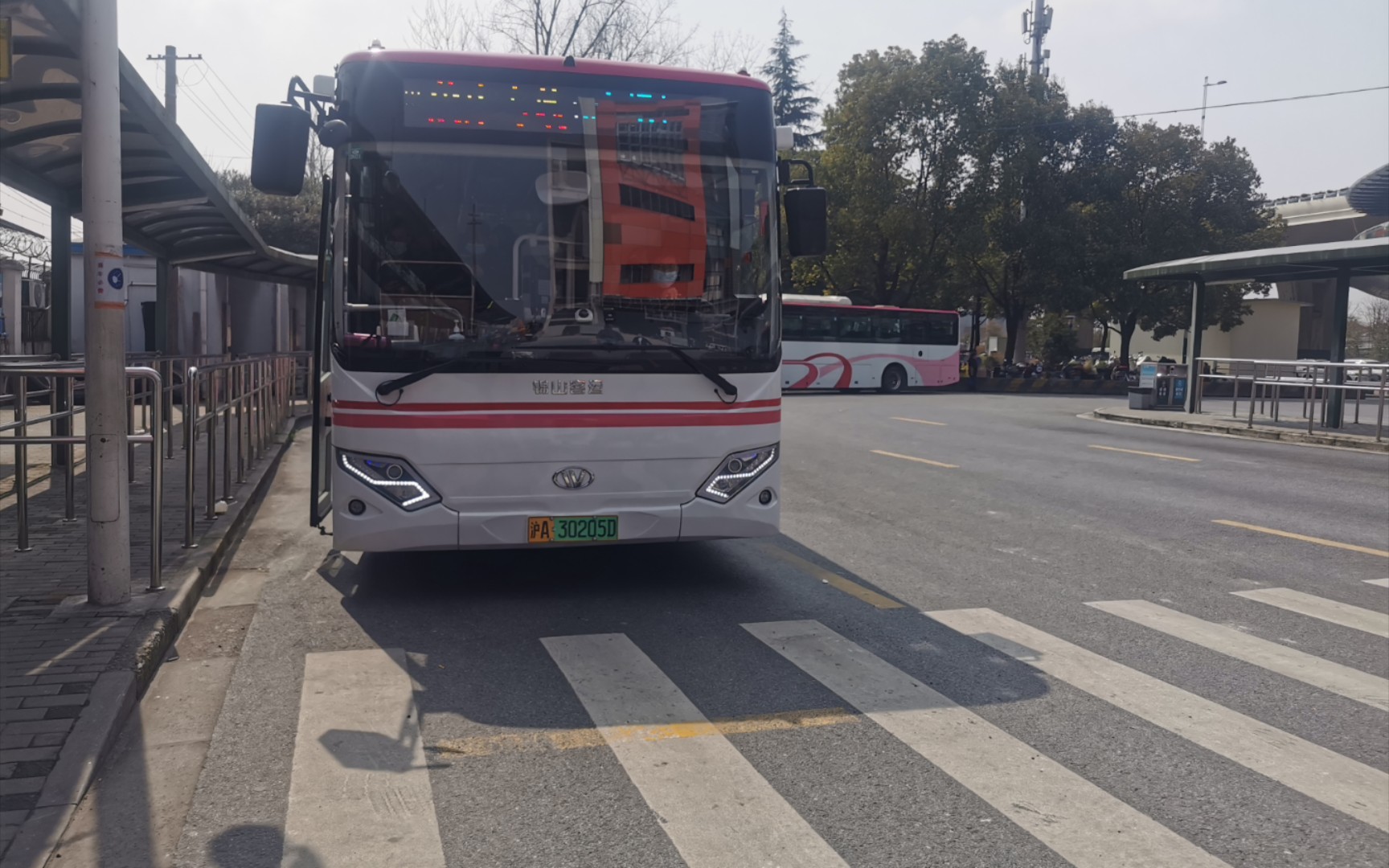 (pov33)(莲家军 八爪鱼)上海公交莲朱专线全程pov_哔哩哔哩 (゜-゜)つ