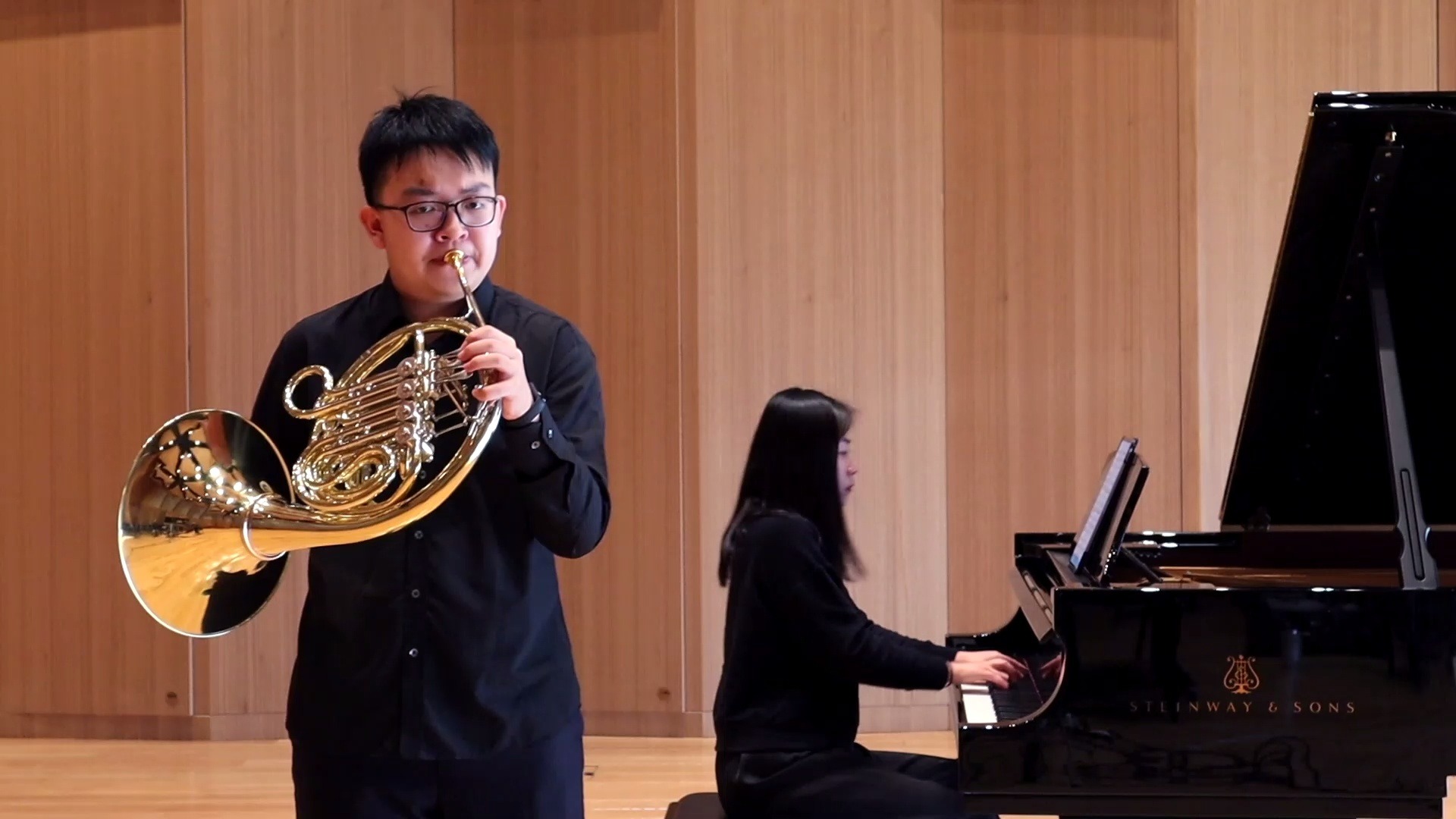 [图]Mozart Horn Concerto No.2 1st Movement