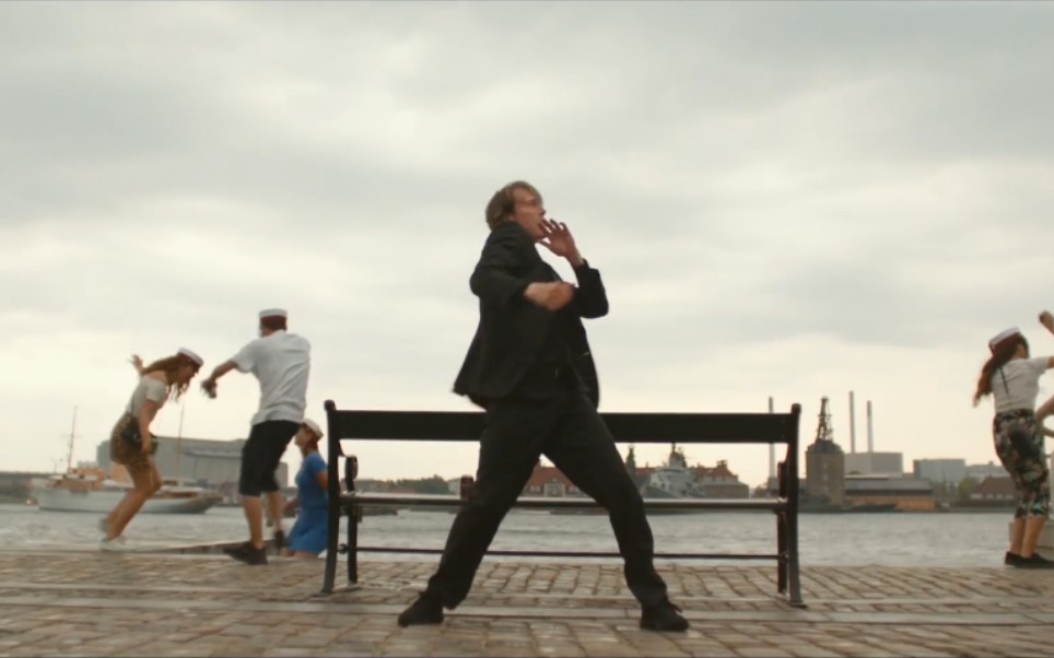 酒精计划〕片段"汉尼拔"拔叔 麦德斯·米科尔森 醉酒跳舞_哔哩哔哩