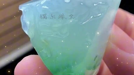 这剩下的边角料是个三角形的,这要做什么好呢,你们有什么好的建议吗?