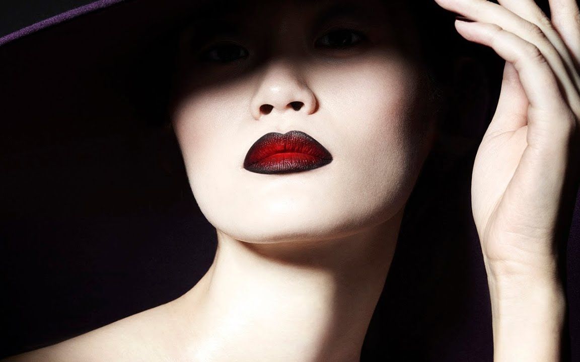 【Lisa Eldridge】VOGUE杂志拍摄幕后(奚梦瑶出镜)6 MAKEUP TRENDS For The New Season  Vogue哔哩哔哩bilibili