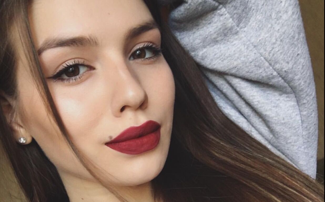 ins超美俄罗斯小姐姐开口的瞬间我觉得我自己又恋爱了