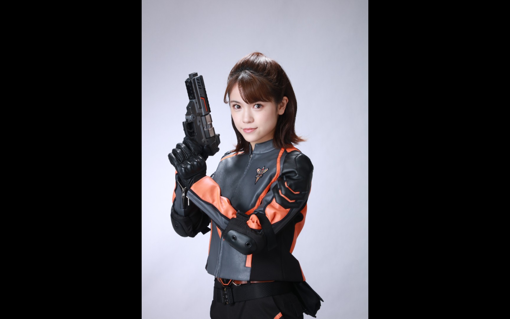 戴卡奥特曼女主桐野唯千夏 由村山优香扮演 20岁的小妹妹设定公开