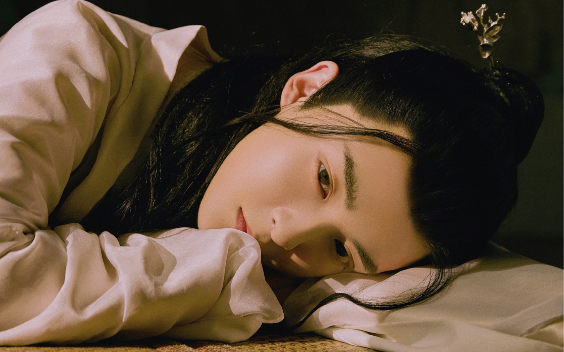 管栎潇洒剑客翩翩公子这是谁家少年郎