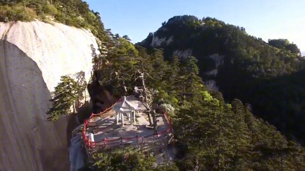 群山荟萃,一起去看看吧!