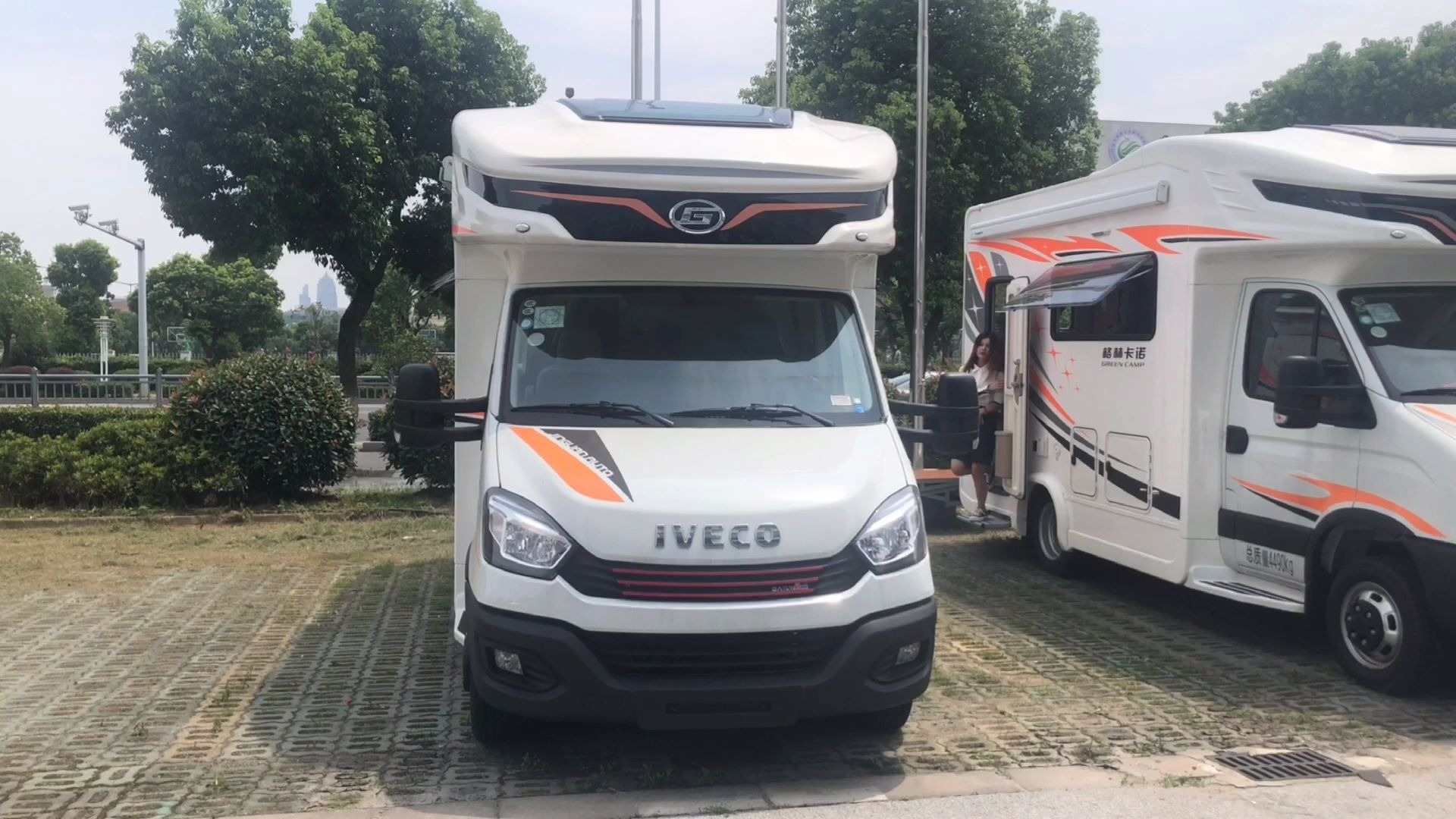 金冠格林卡诺双拓展对卡c型房车,水电设施顶配价格还不高!