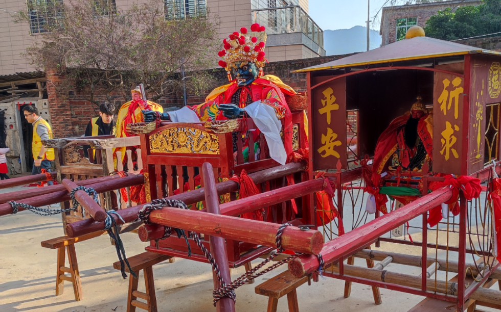 武安尊王:看是你们先累还是我先晕