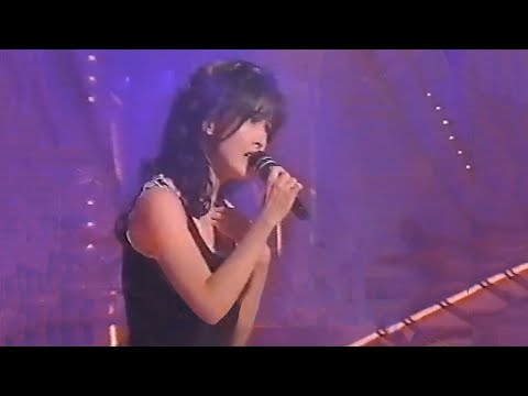 [图]周慧敏 1994 Live  台下女主角/玫瑰玫瑰我爱你/流言/留恋