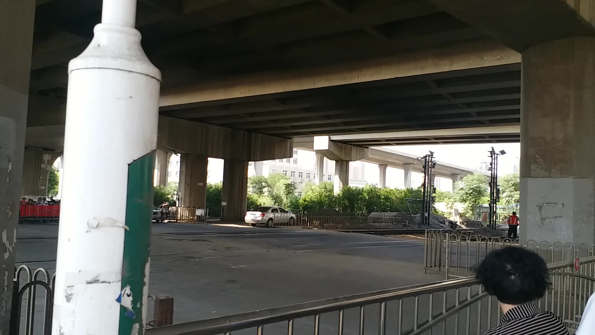 中石油桥天津南环铁路特殊涂装df4d