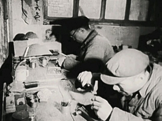 毛主席像章的制作过程丨The Production Process of Chairman Mao's Emblem(1967)哔哩哔哩bilibili