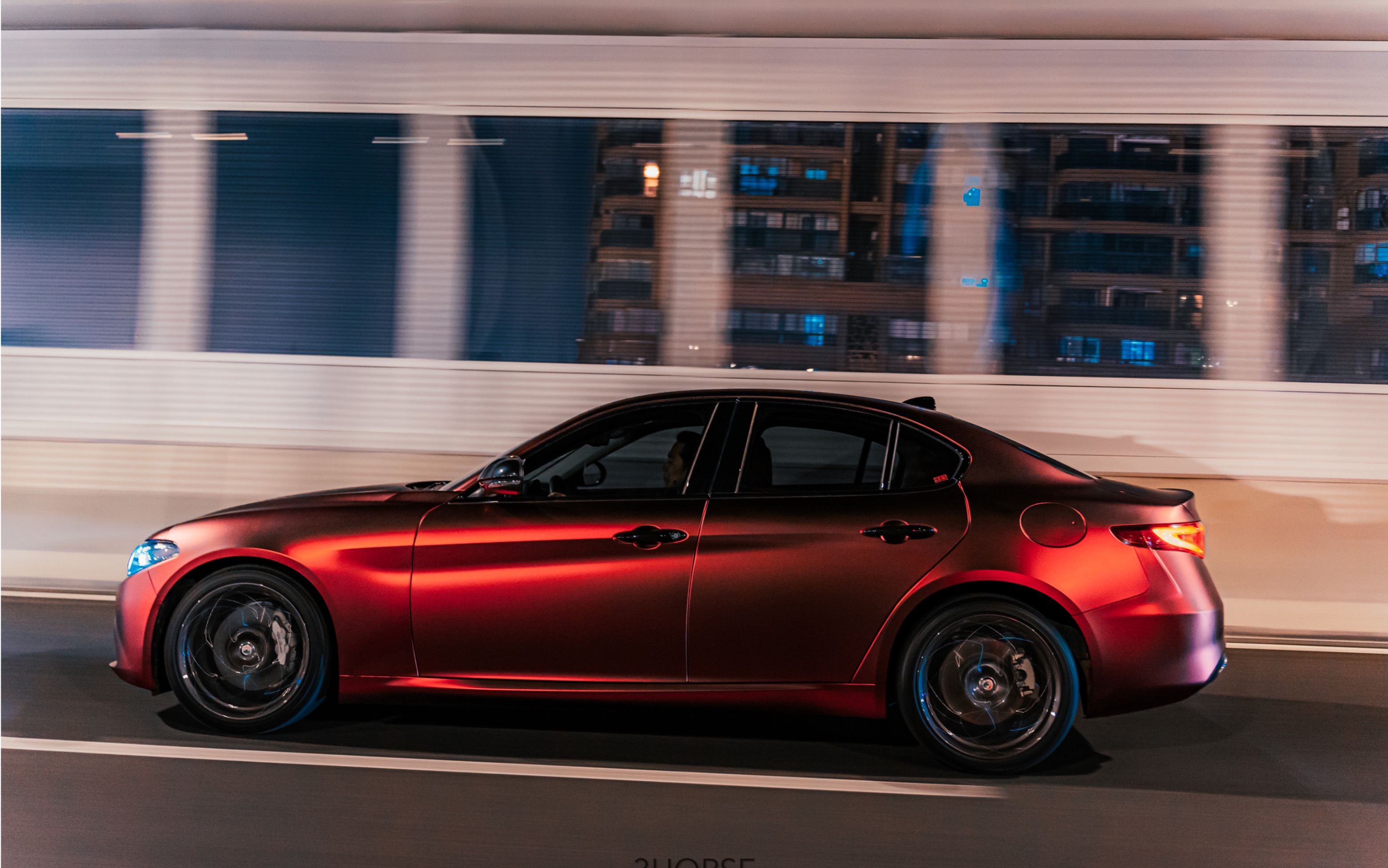 autoface 哑面电镀 罗曼尼红 欣赏 阿尔法罗密欧giulia