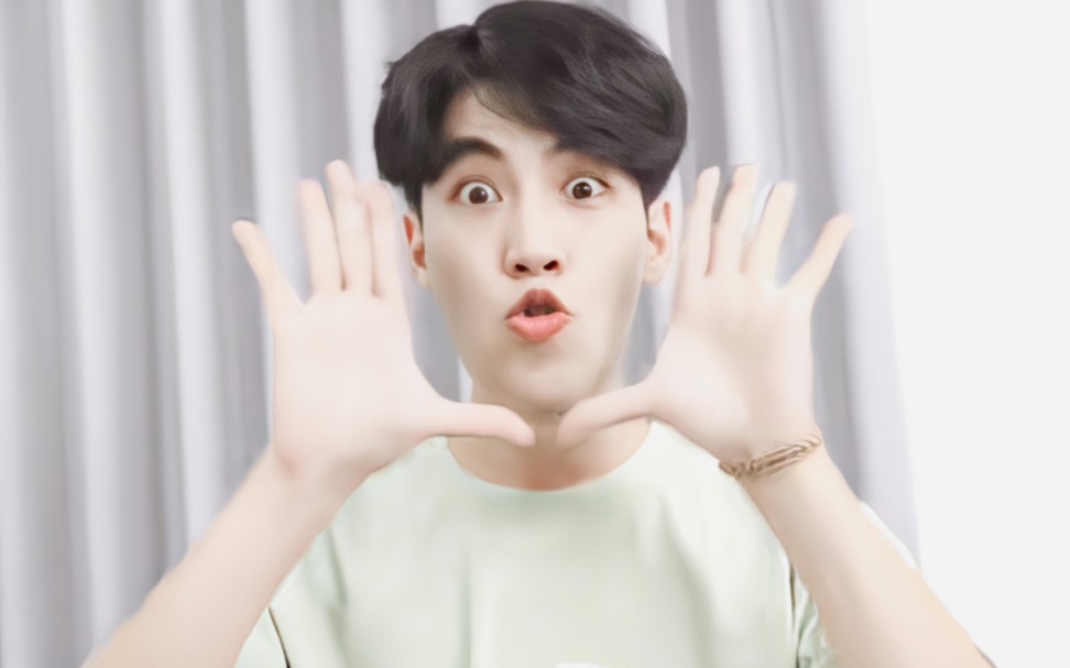 【林子闳sam】0822化身闪光吧少年梦想助力官:笑死了·林三岁可爱鬼脸