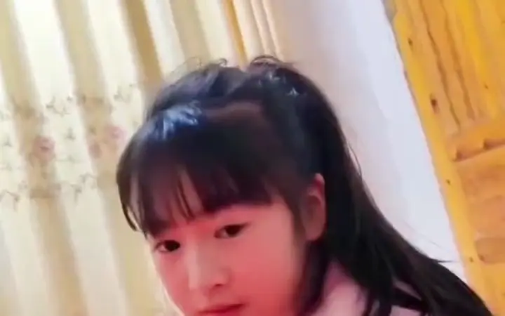 张婉莹 暑假作业张婉莹系列-哔哩哔哩_Bilibili
