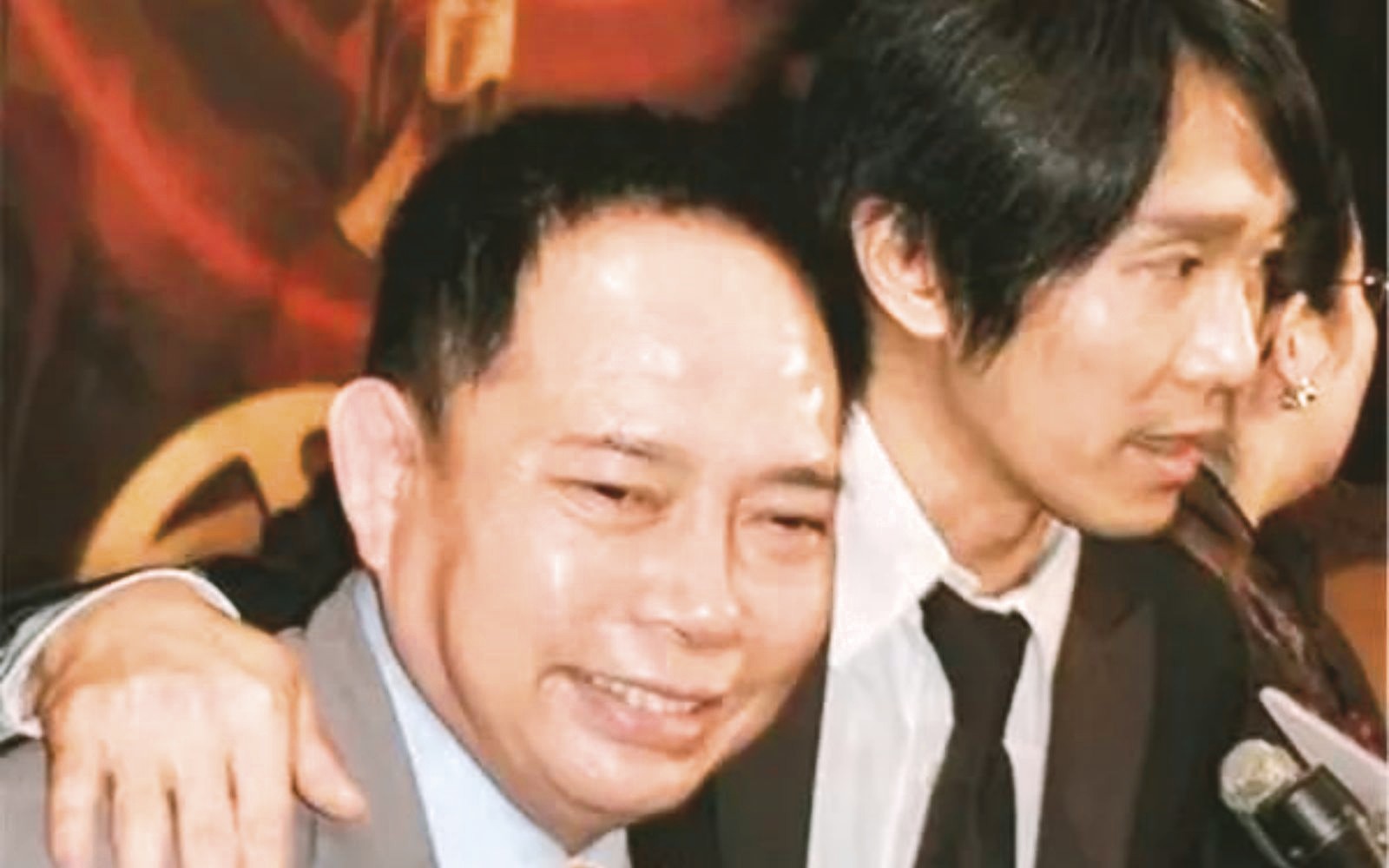 黄一飞谈周星驰:8个瓶子打头,我感谢周星驰让我演《少林足球》被人