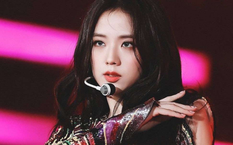 真女爱豆打歌舞台之金智秀jisoo