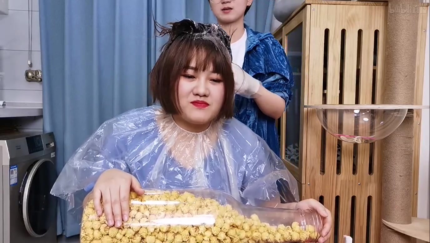 了不起的八万二饼2021年2月9日直播部分录屏_哔哩哔哩 (゜-゜)つロ